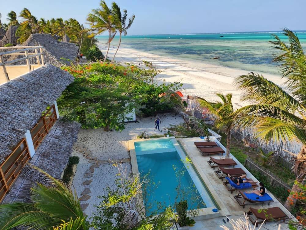 Palafitta Zanzibar فيلة بينجوي