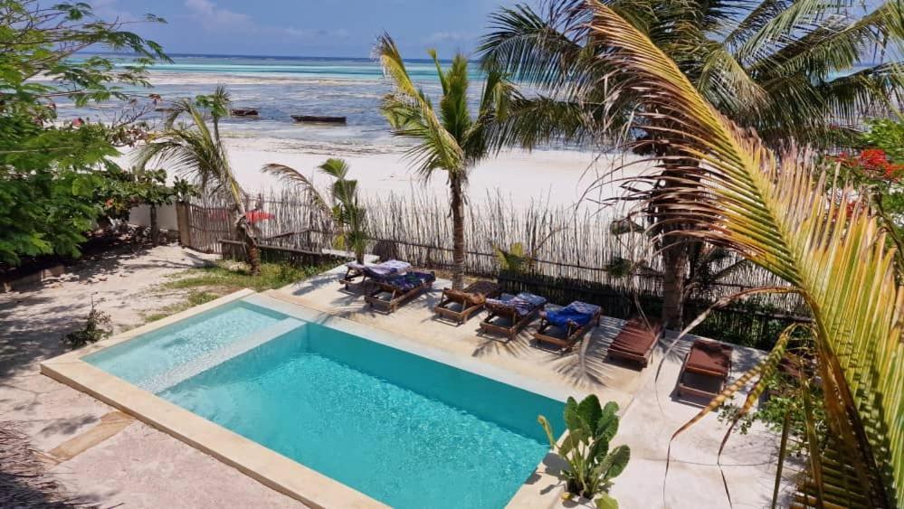 Palafitta Zanzibar فيلة
