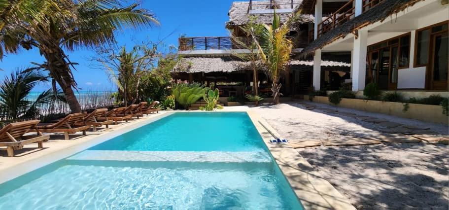 فيلة Palafitta Zanzibar بينجوي